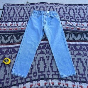 Vintage Y2K Levi’s 550s made in Mexico size 33x30